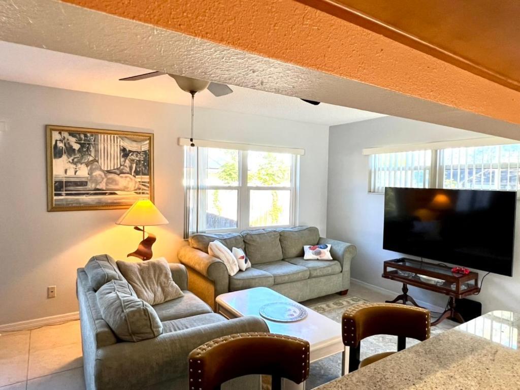 Villa "Impressa" - Billiard,Ping-Pong Table, Lanai, Fire Pit, Bbq Grill, View, Patio, Back Yard New Port Richey Exterior foto